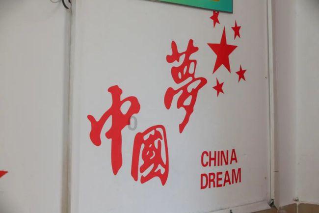 逃离冰淇淋世界